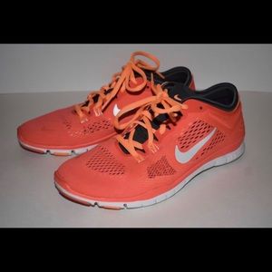 Nike Free 5.0 629496-618 TR Fit 4 Crimson Trainers